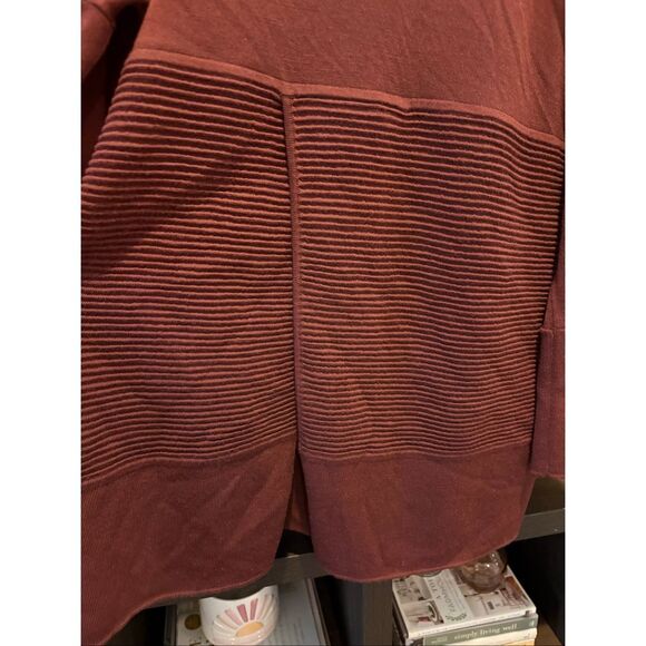 Lululemon Sit In Lotus Wrap II Merino Wool Cardigan Sweater Size 8 - Picture 10 of 10